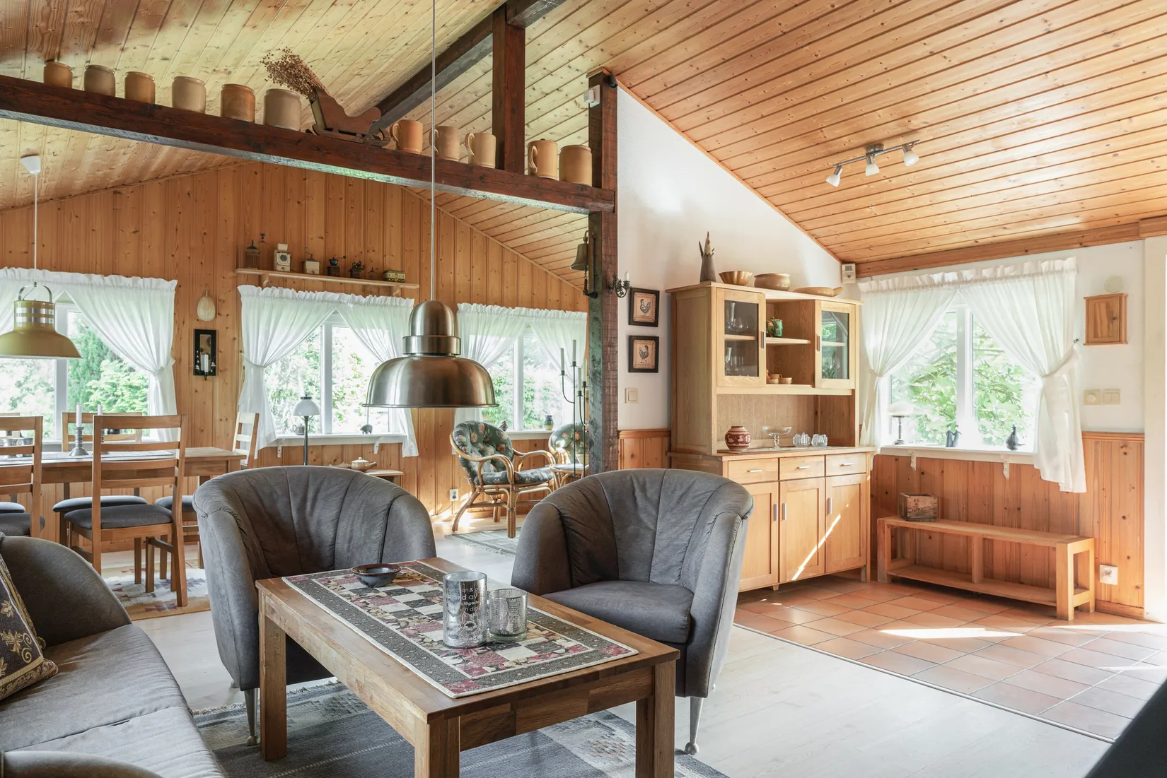 Villa, Vårhallavägen 10, Tobisborg/Vårhallen, Simrishamn