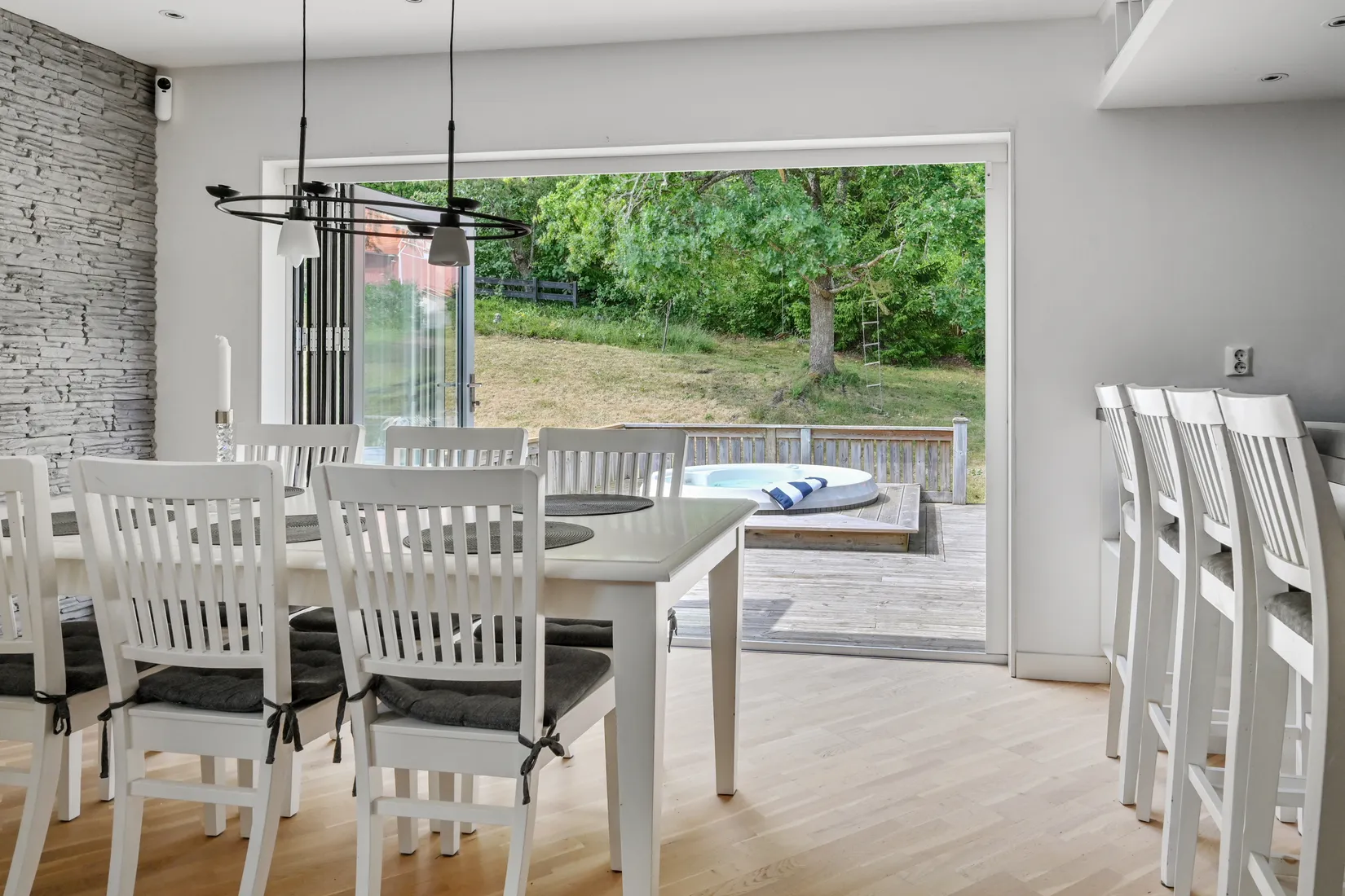 Villa, Radhus, Gullrisvägen 2, Bollstanäs, Upplands Väsby