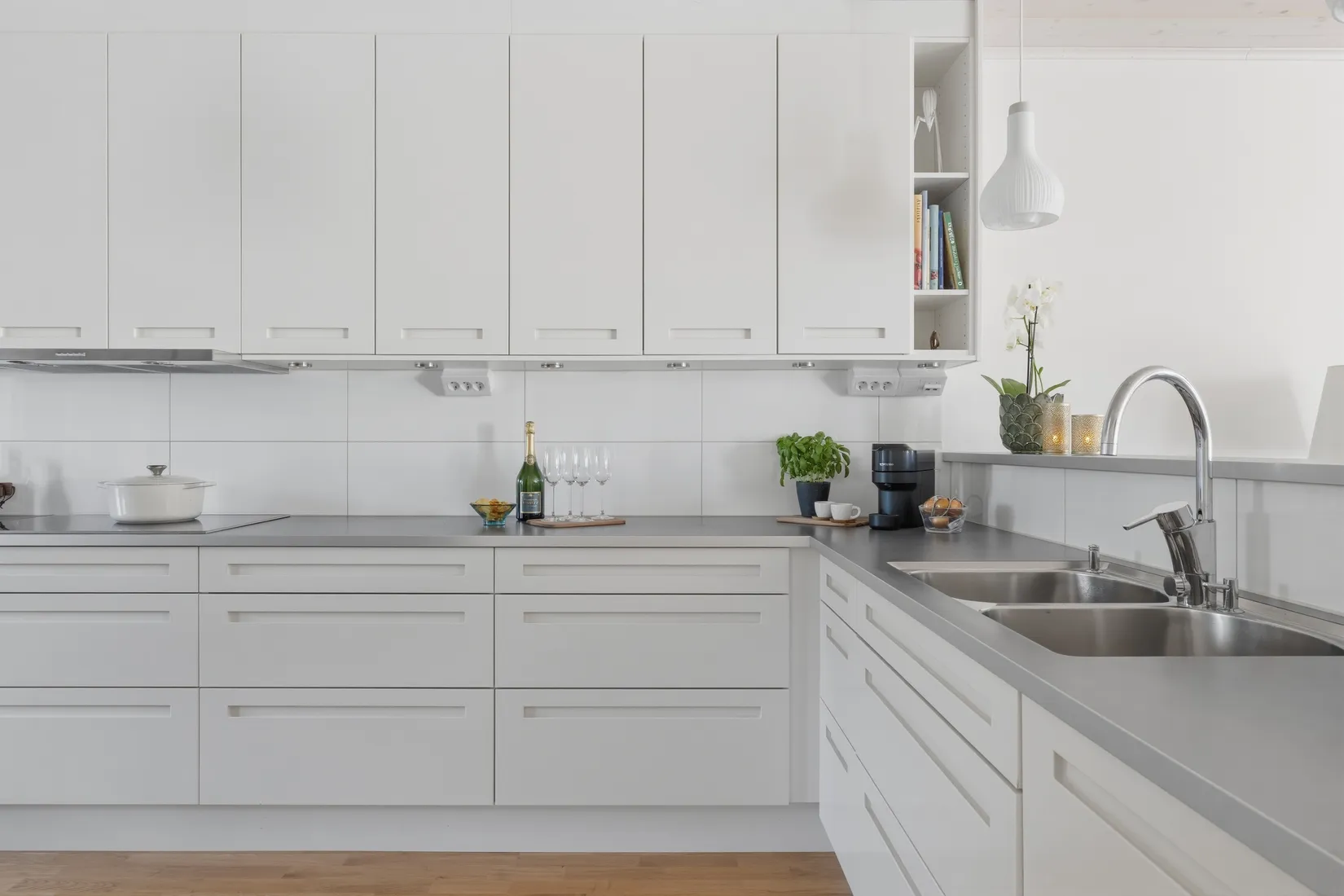 Villa, Radhus, Våtmarksvägen 6, Järvastaden, Solna