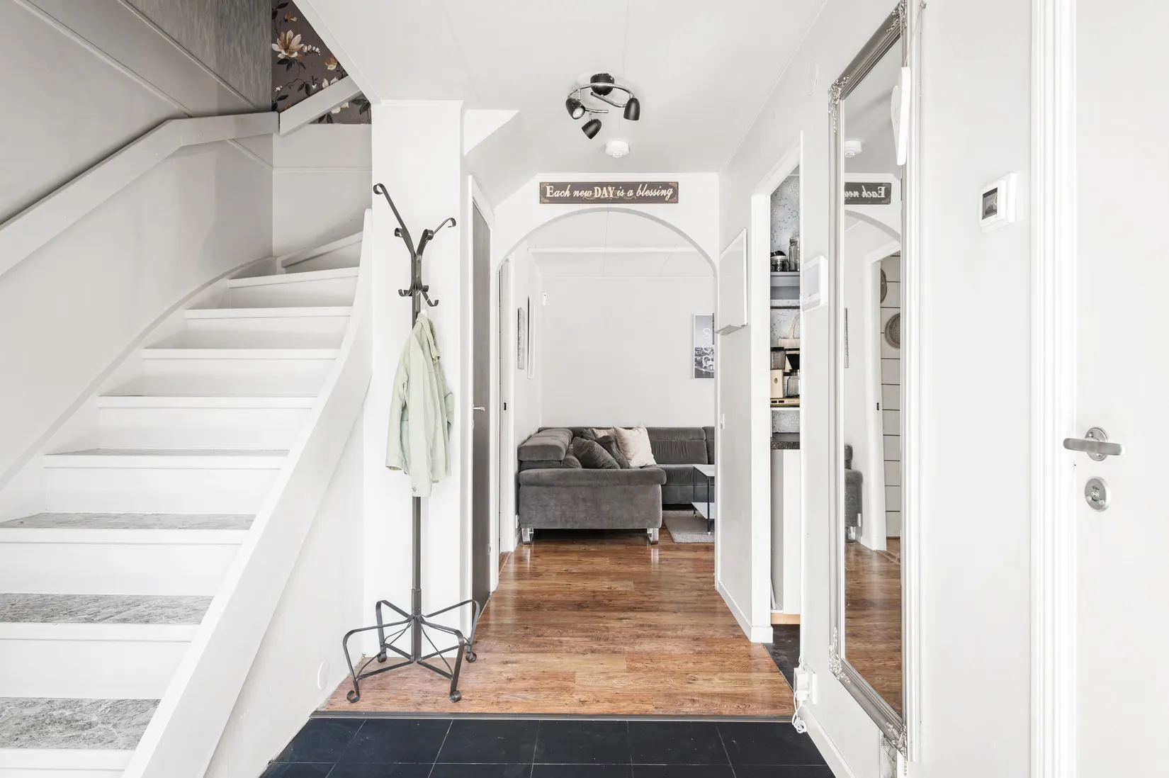Villa, Sammetsvägen 1, Kungsängen/Brunna, Upplands-Bro