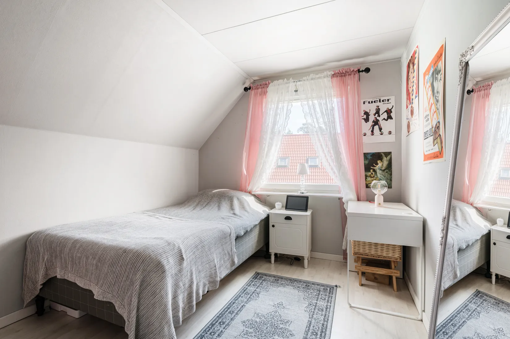 Villa, Sammetsvägen 1, Kungsängen/Brunna, Upplands-Bro