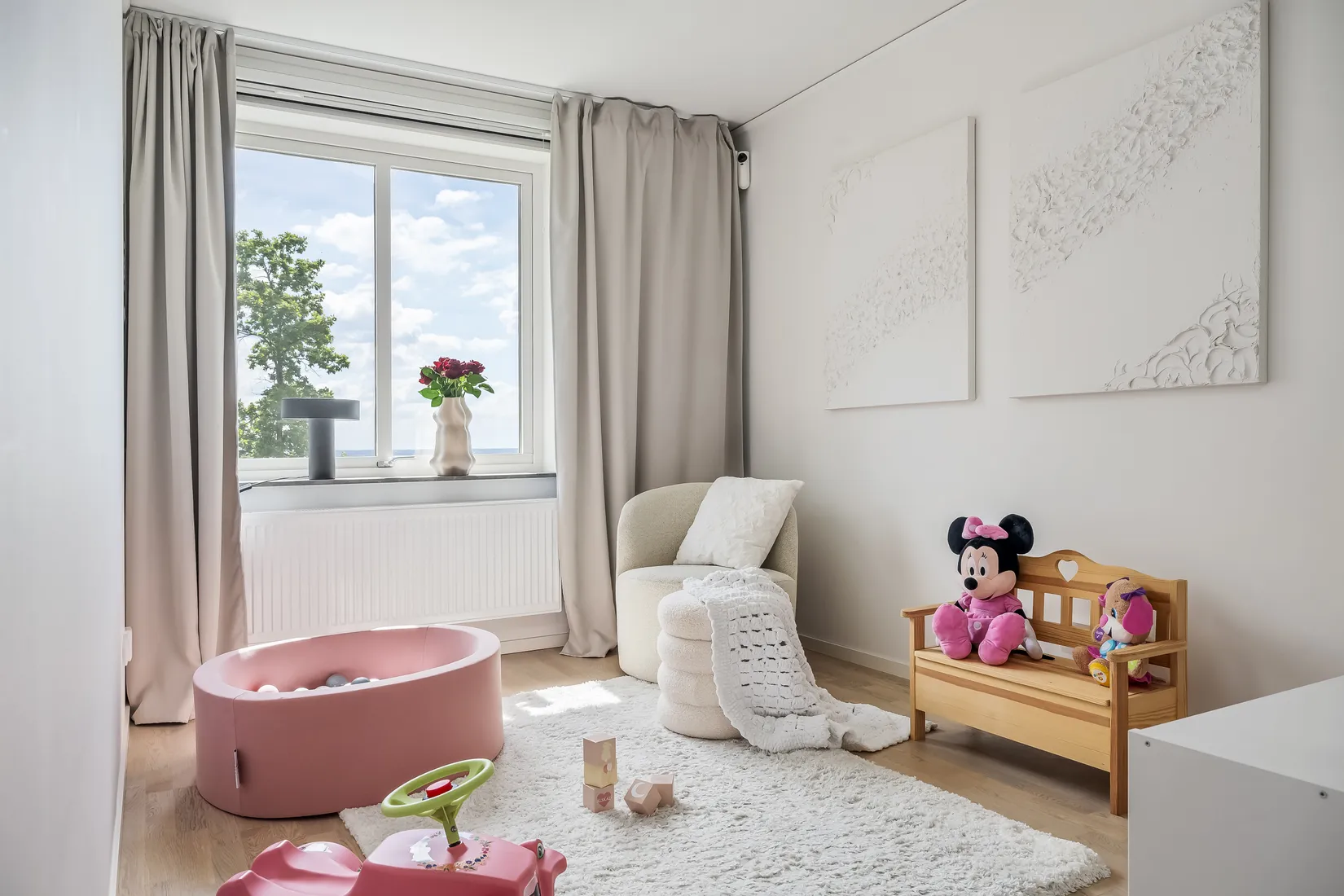 Radhus, Blåsippsvägen 35B, Svärtinge skogsbacke, Norrköping