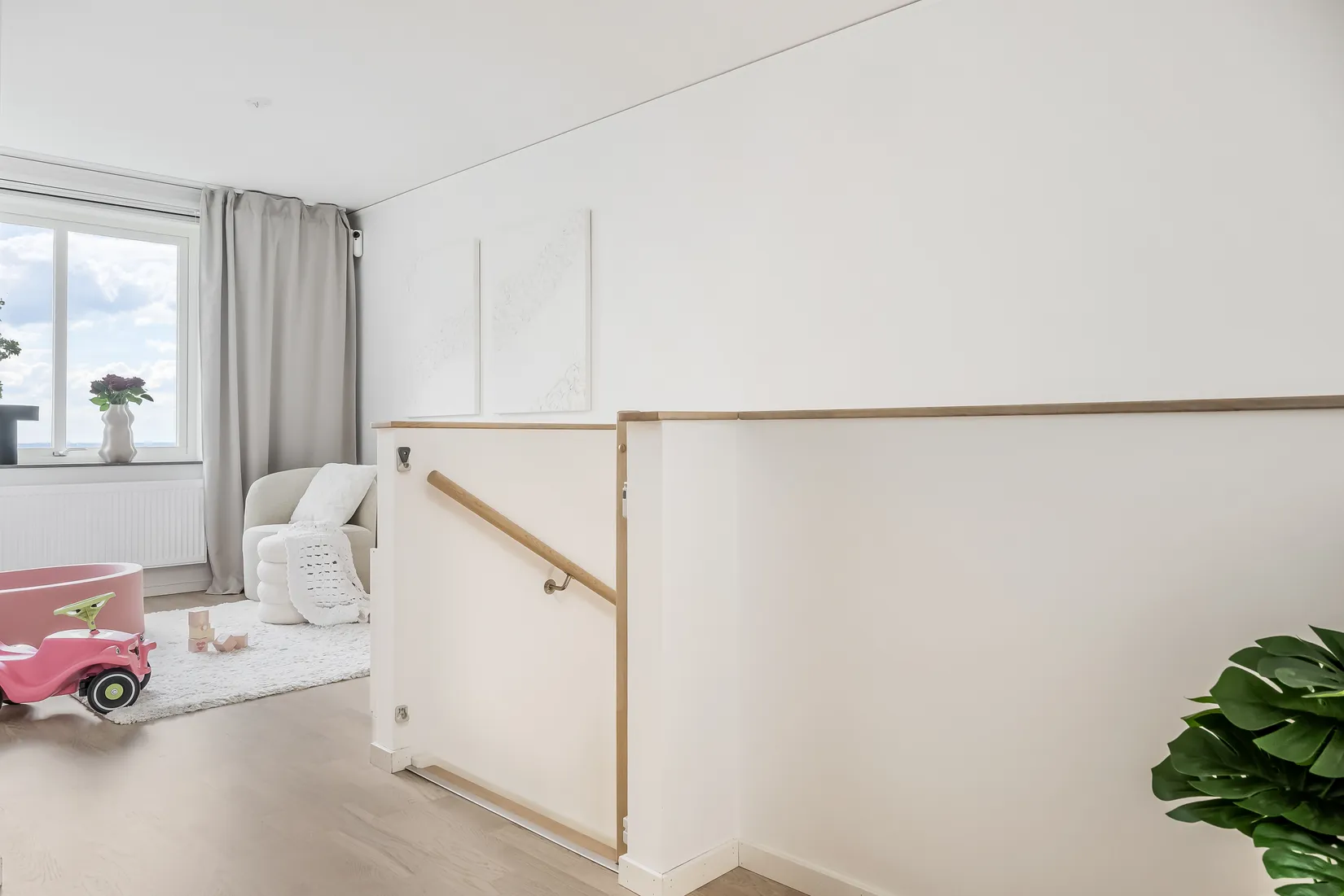 Radhus, Blåsippsvägen 35B, Svärtinge skogsbacke, Norrköping
