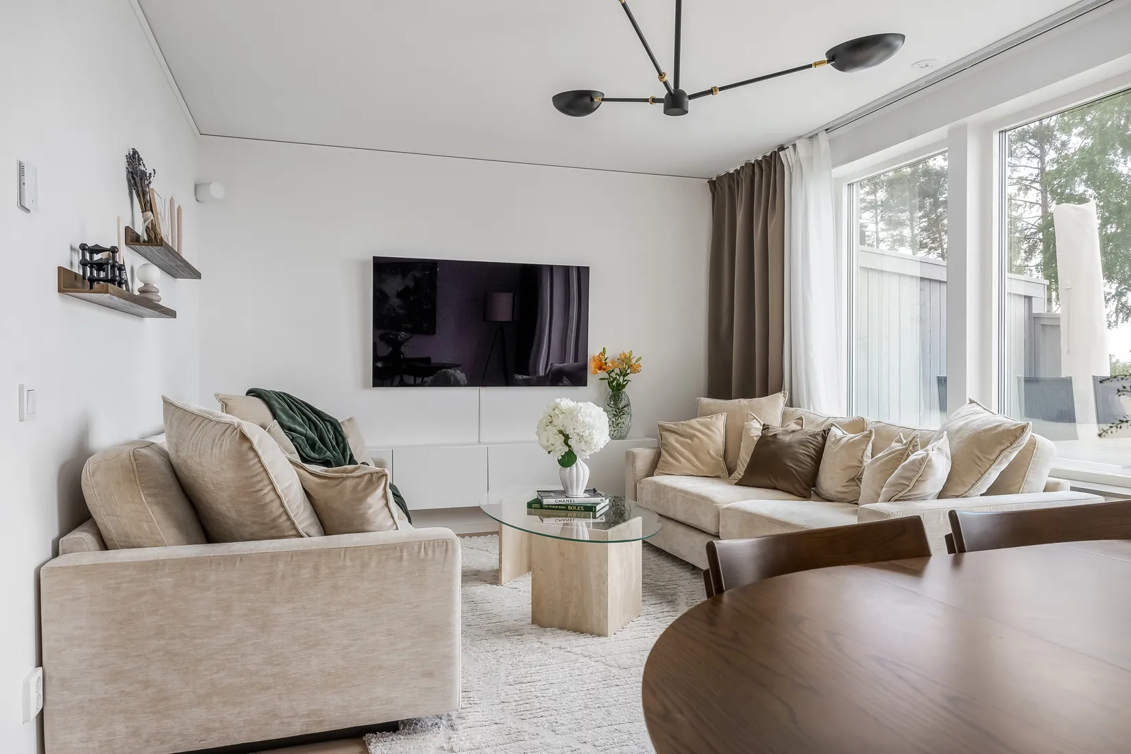 Radhus, Blåsippsvägen 35B, Svärtinge skogsbacke, Norrköping