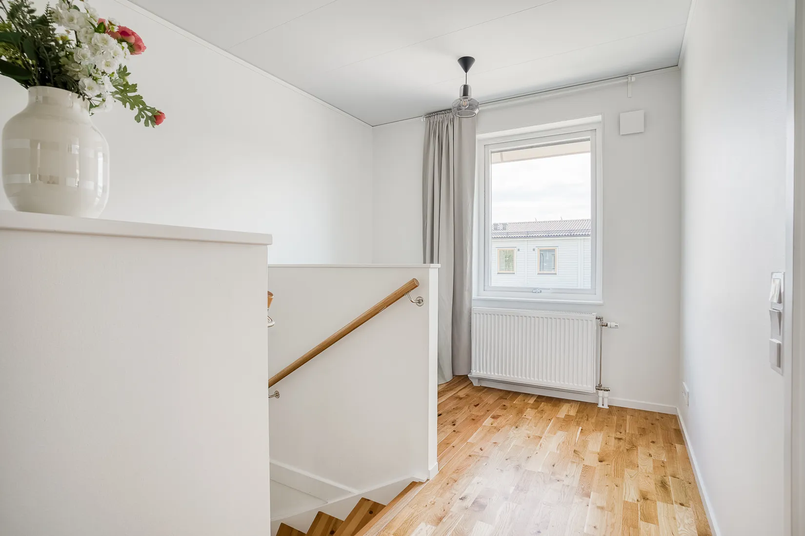 Bostadsrätt, Radhus, Lövsångarvägen 33A, Margretelund, Österåker