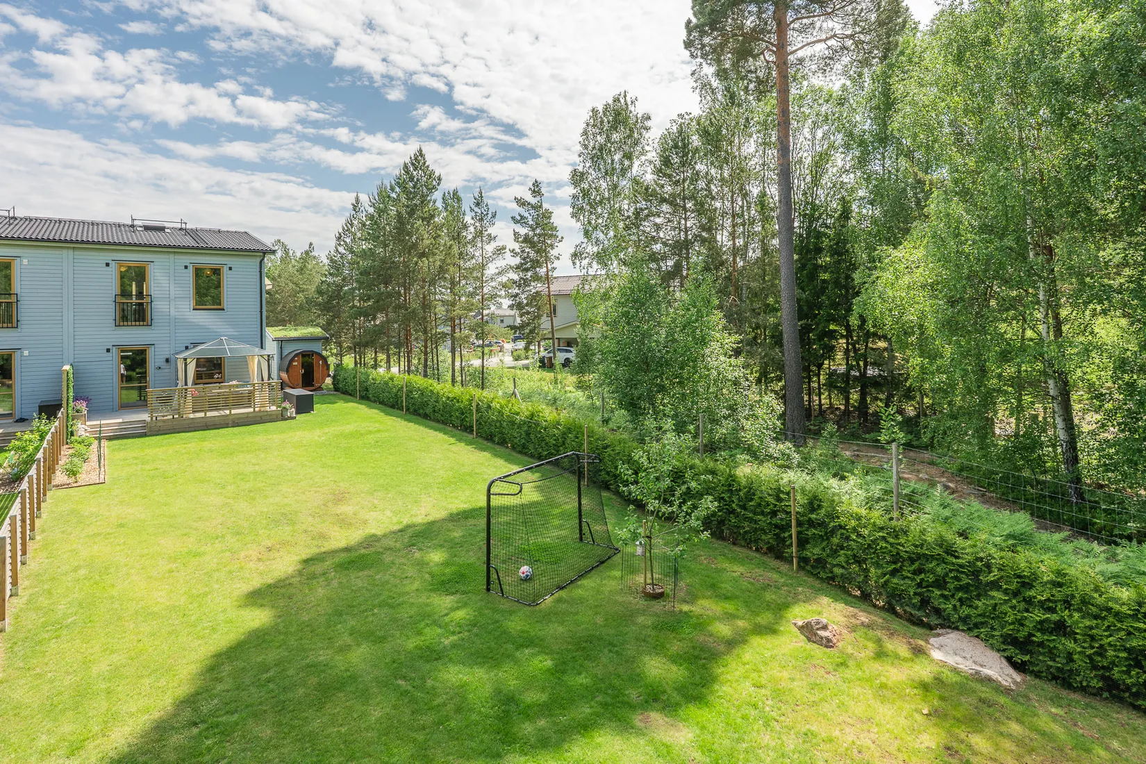 Bostadsrätt, Radhus, Lövsångarvägen 33A, Margretelund, Österåker