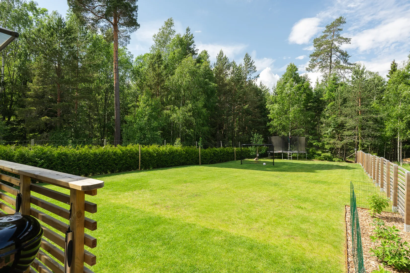 Bostadsrätt, Radhus, Lövsångarvägen 33A, Margretelund, Österåker