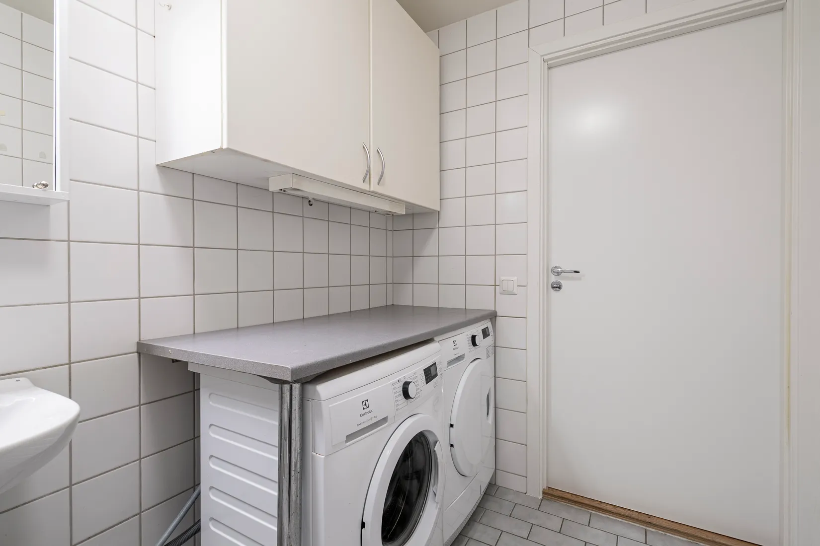 Villa, Lövsångargatan 17, Råby, Västerås