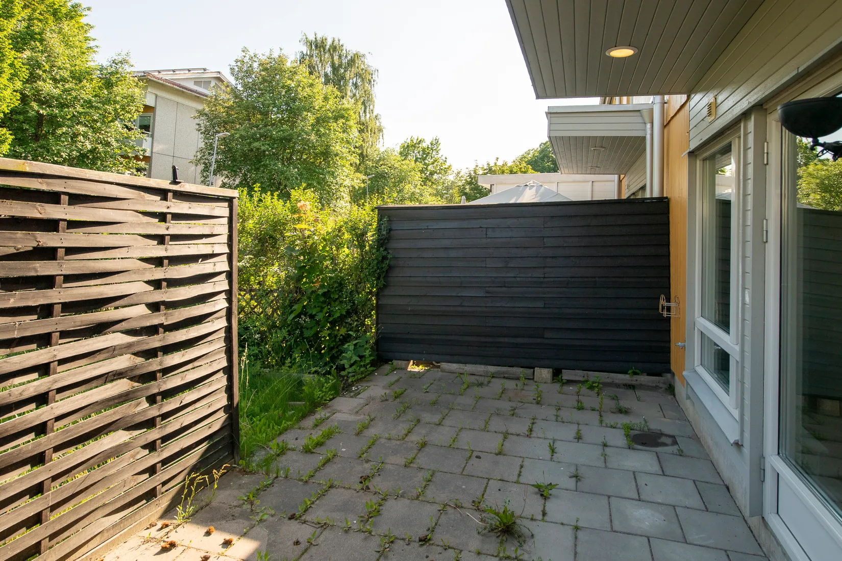 Villa, Lövsångargatan 17, Råby, Västerås