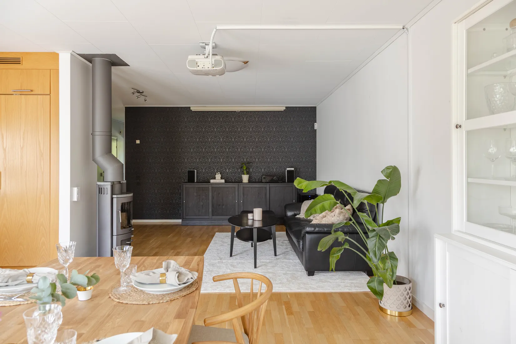 Villa, Mastvägen 50, Framnäs, Västerås
