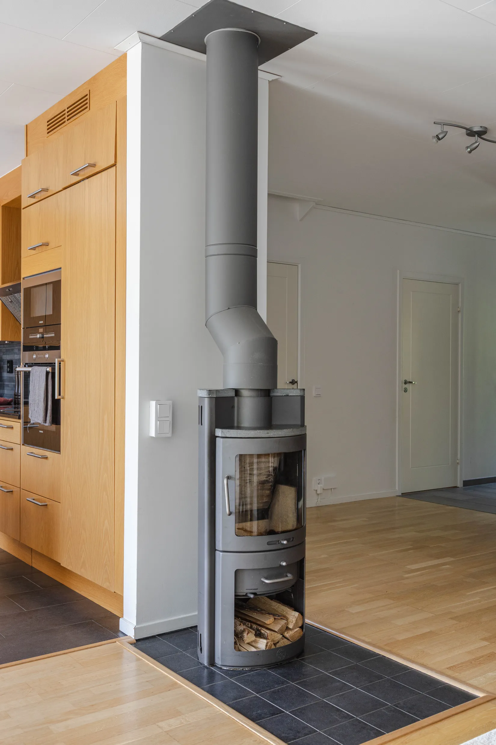 Villa, Mastvägen 50, Framnäs, Västerås