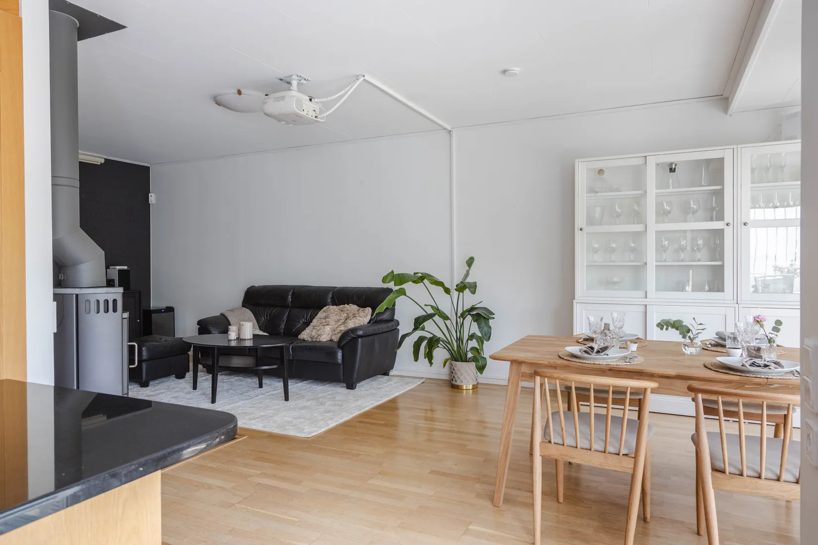 Villa, Mastvägen 50, Framnäs, Västerås