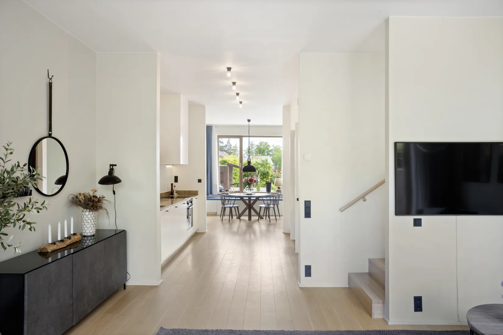 Bostadsrätt, Radhus, Vikvägen 104, Vårdsätra, Uppsala