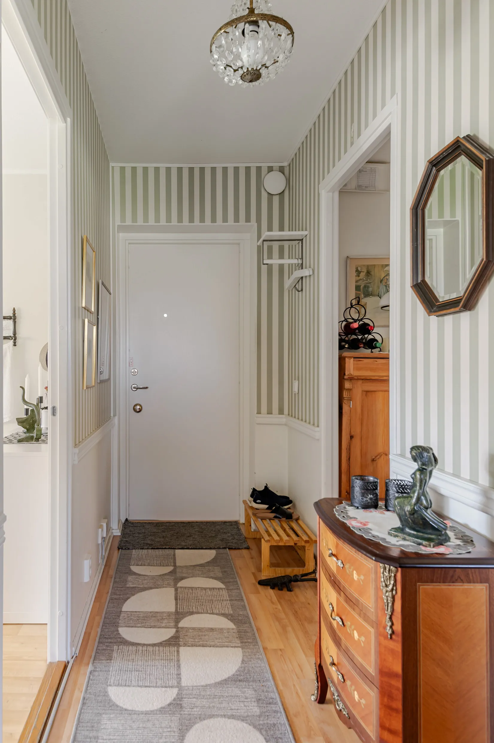 Bostadsrätt, Lorentz Perssons Gata 7A, 2 vån, Centralt, Vadstena