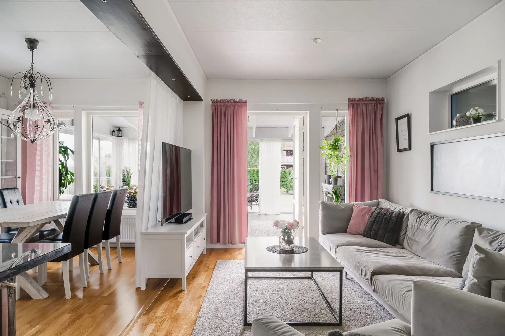 Bostadsrätt, Radhus, Silverörtsvägen 14, Stodene, Karlstad