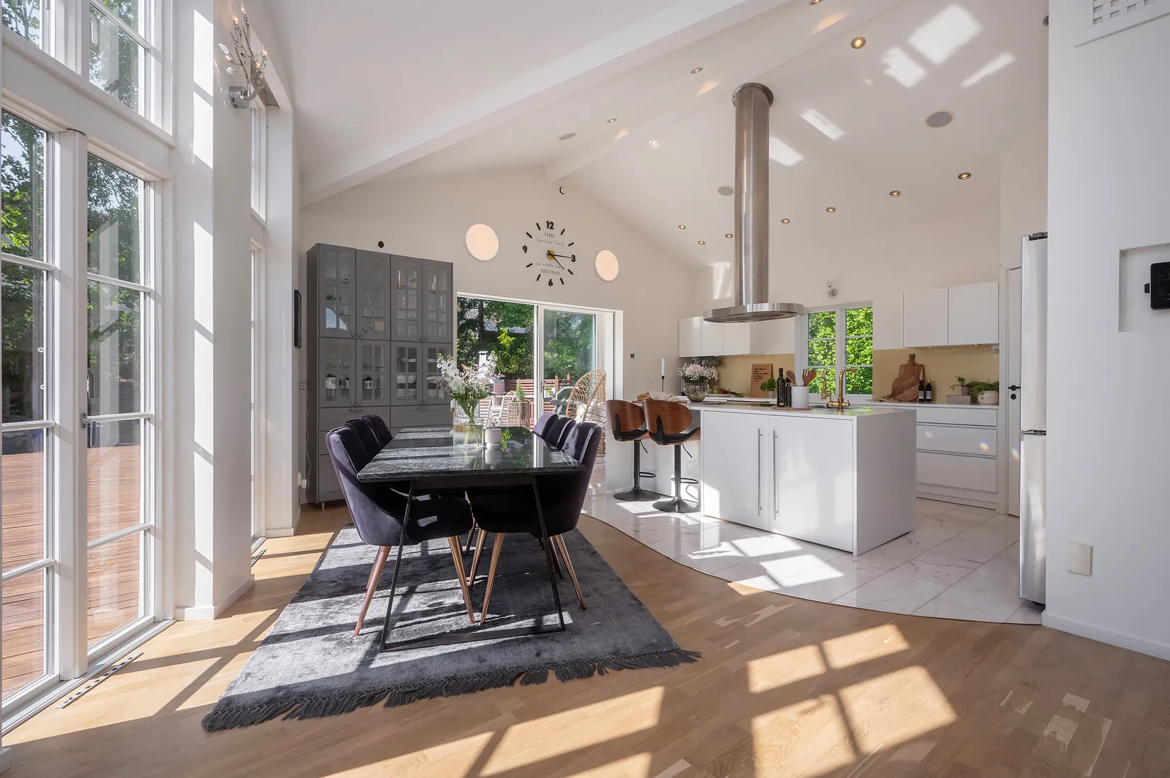 Villa, Rotnäsvägen 39, Hörningsnäs - intill sjön Trehörningen, Huddinge