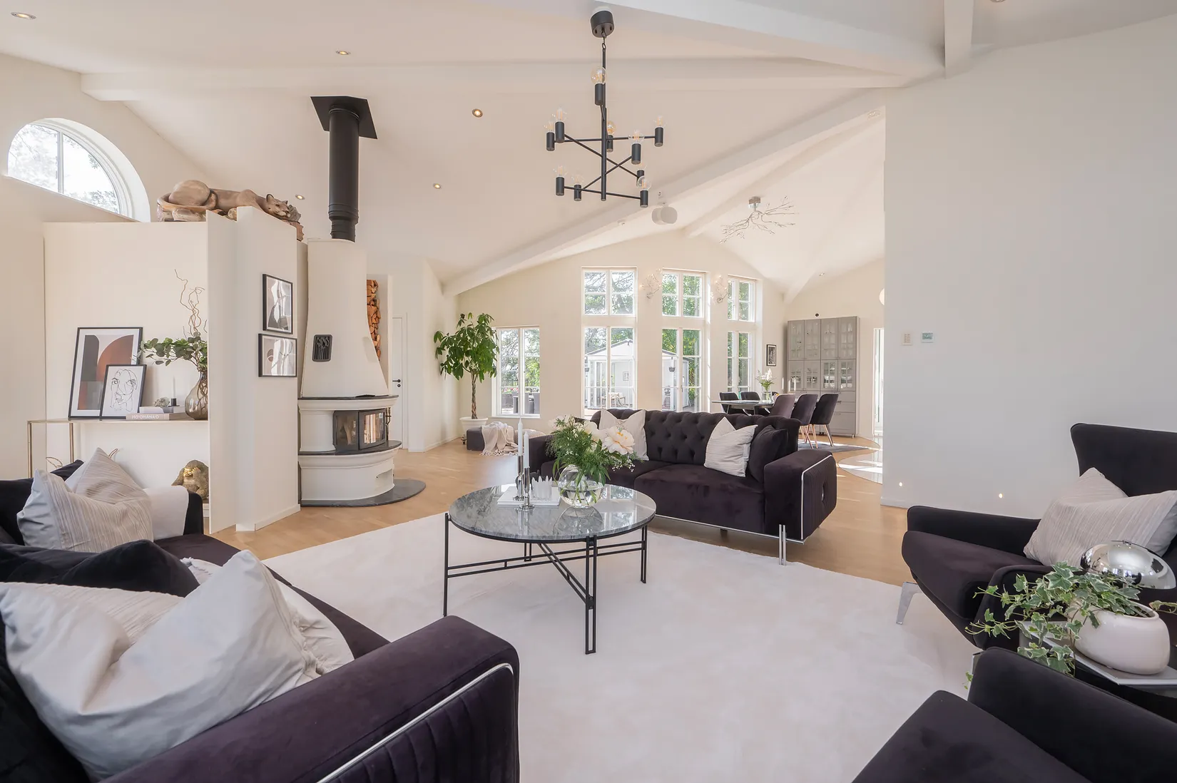Villa, Rotnäsvägen 39, Hörningsnäs - intill sjön Trehörningen, Huddinge