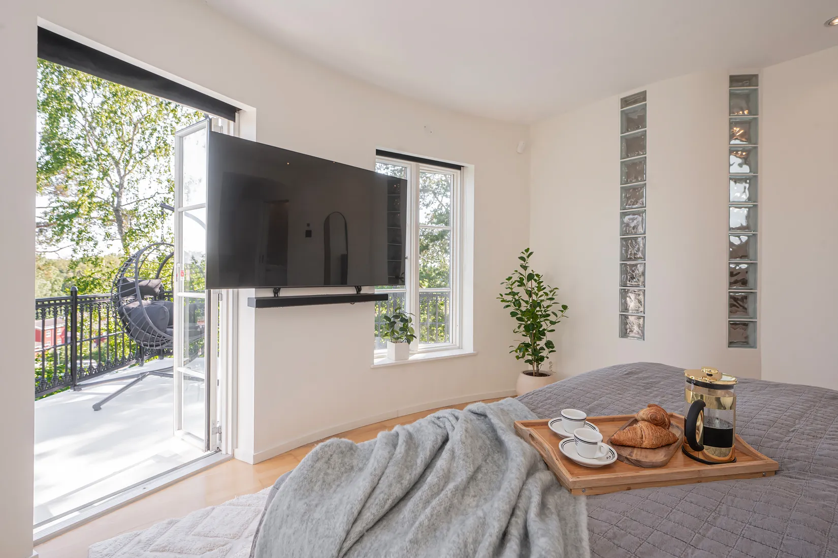 Villa, Rotnäsvägen 39, Hörningsnäs - intill sjön Trehörningen, Huddinge