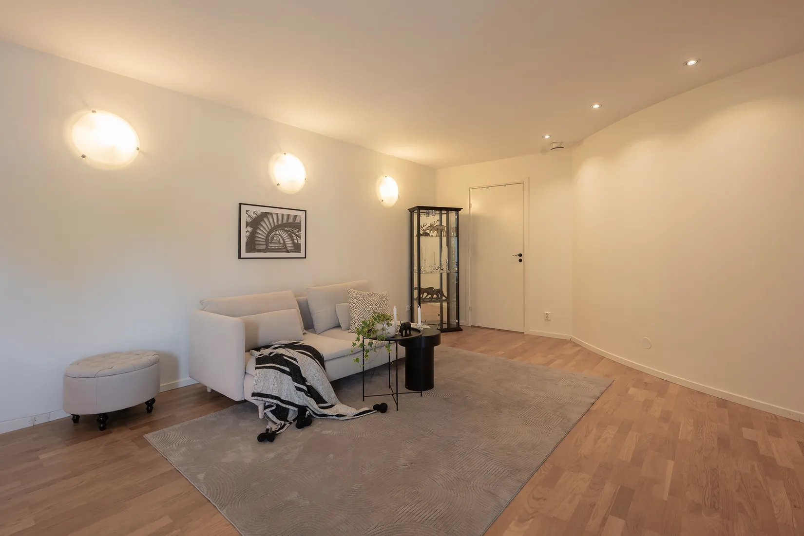 Villa, Rotnäsvägen 39, Hörningsnäs - intill sjön Trehörningen, Huddinge