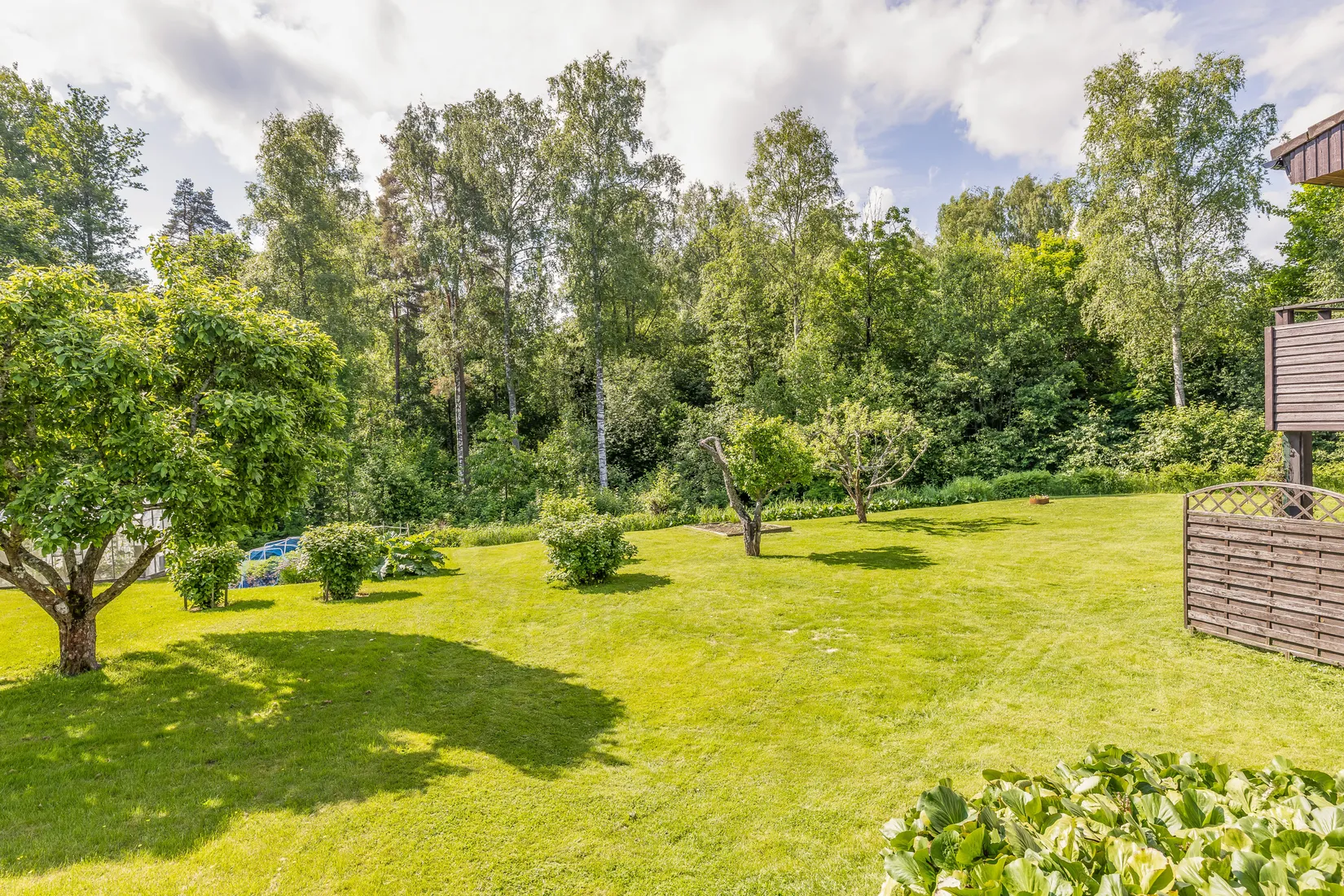 Villa, Kornvägen 14, SMEDJEBACKEN Skjutbaneområdet, Smedjebacken