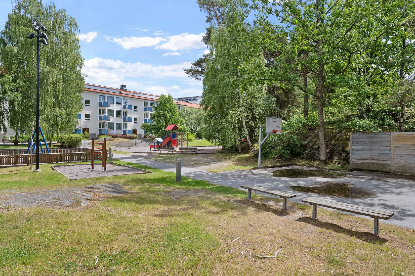 Bostadsrätt, Kubbegatan 33, Sköndals Centrum, Stockholm