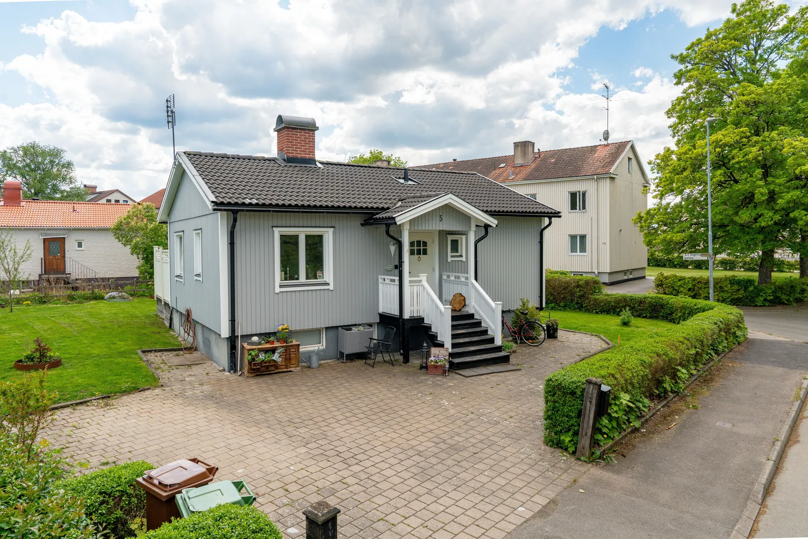 Villa, Dalhemsgatan 5, Skara