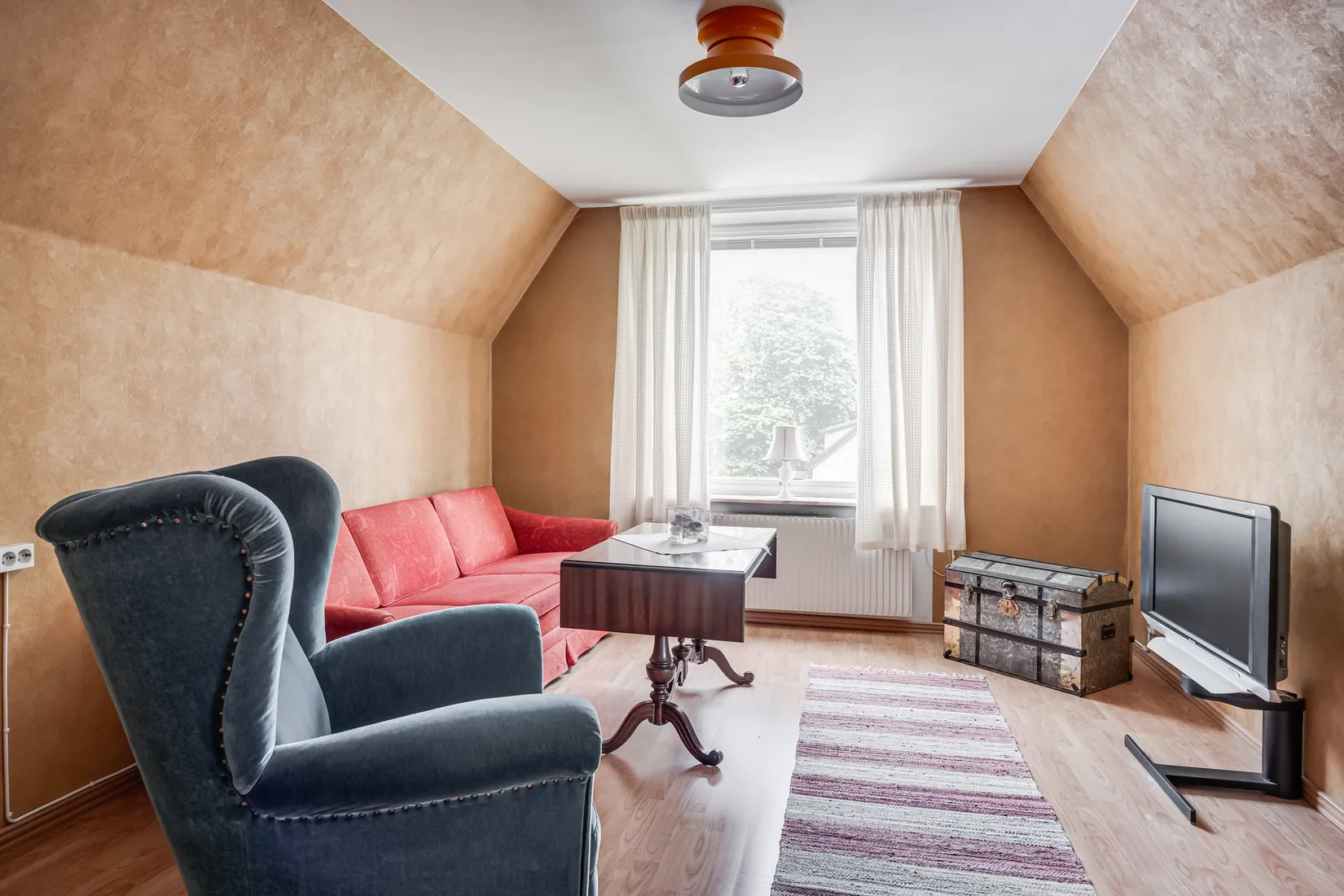 Villa, Kvarngatan 8, Höör - Centralt, Höör