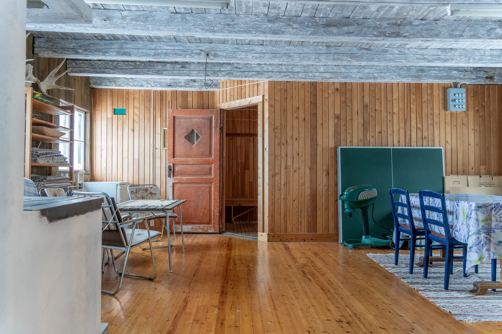 Villa, Vacker fastighet omgivet av frodande grönska, Jokkmokk