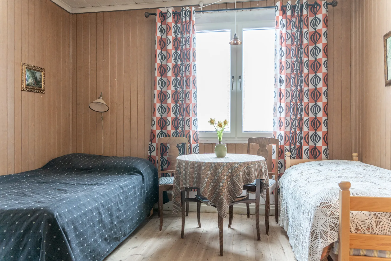 Villa, Vacker fastighet omgivet av frodande grönska, Jokkmokk