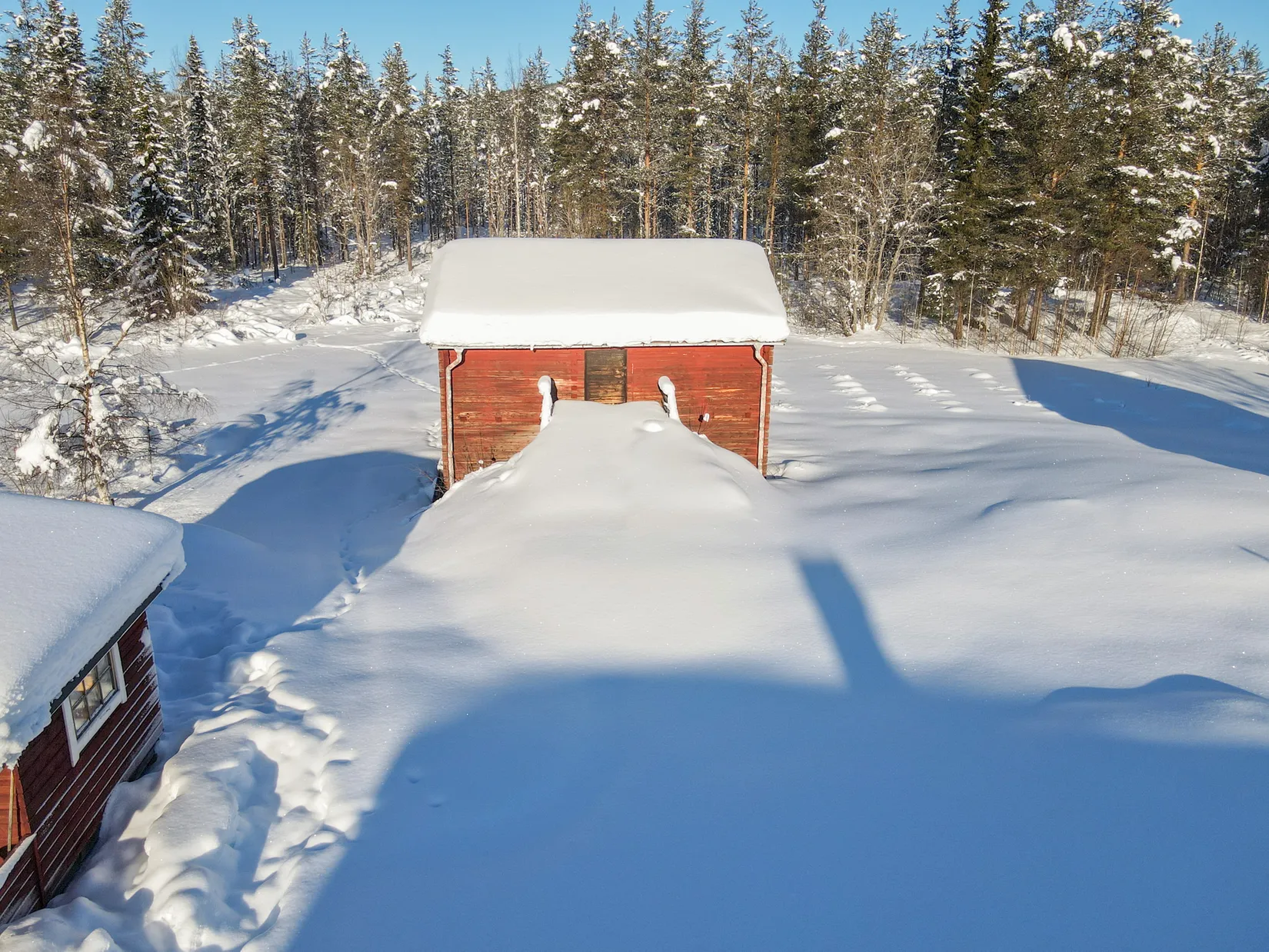 Villa, Vacker fastighet omgivet av frodande grönska, Jokkmokk