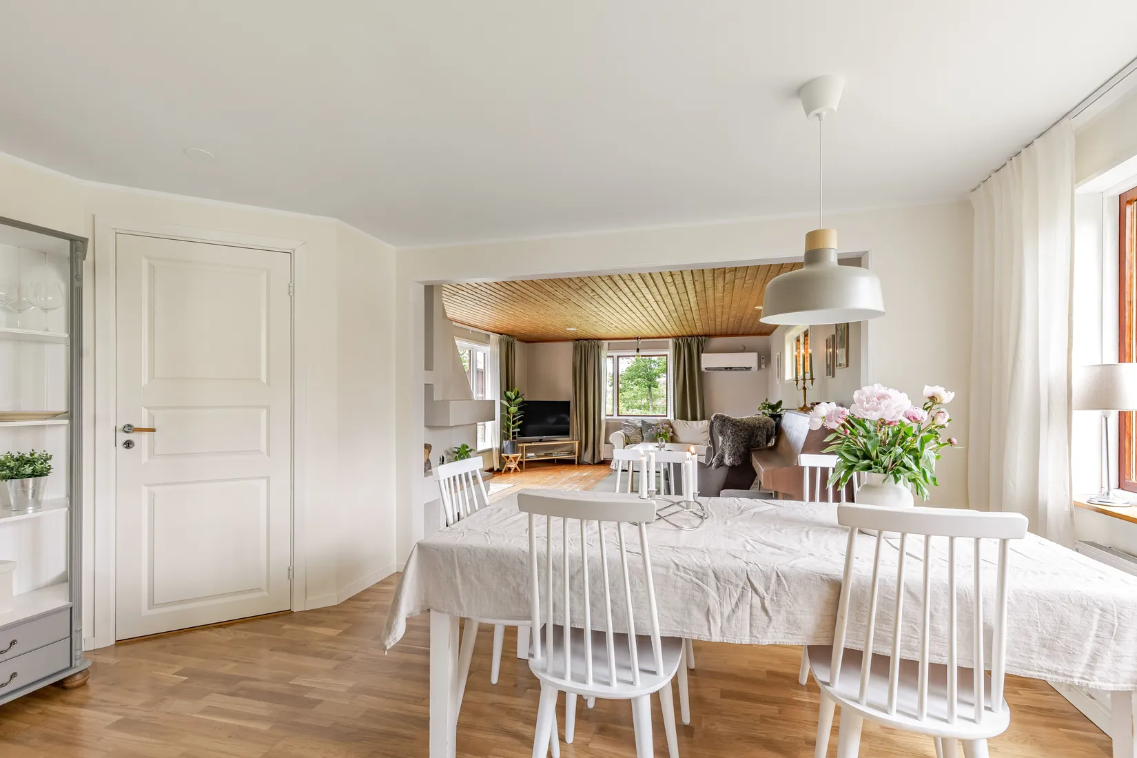 Villa, Kumlabacken 1, Mariefred, Strängnäs