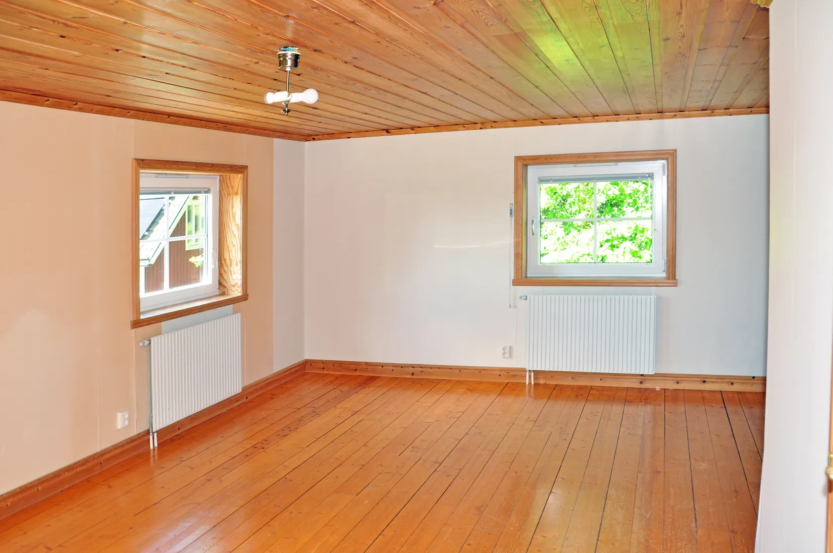 Gård/Skog, Bår 110, Bår, Sala