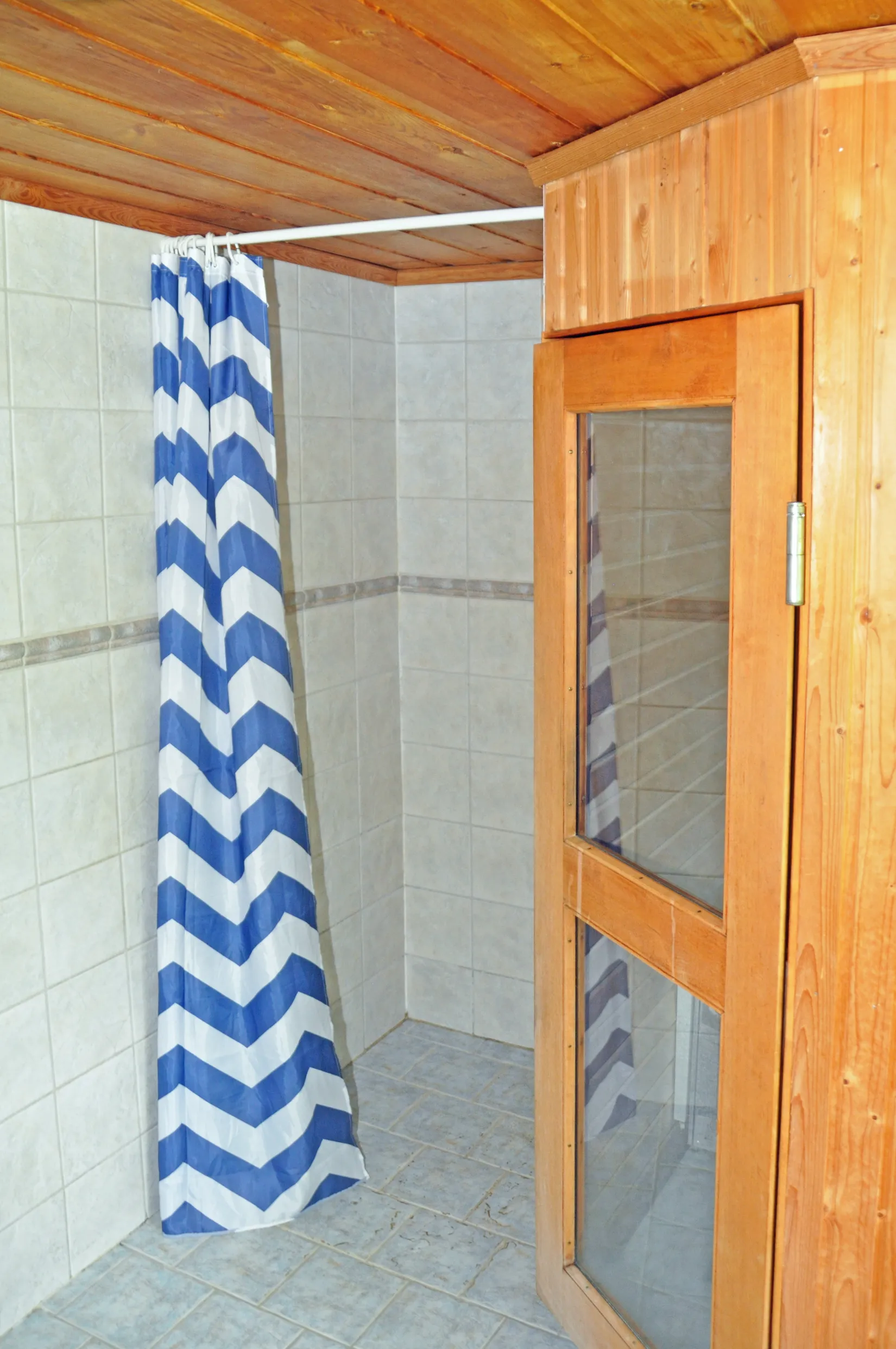 Gård/Skog, Bår 110, Bår, Sala