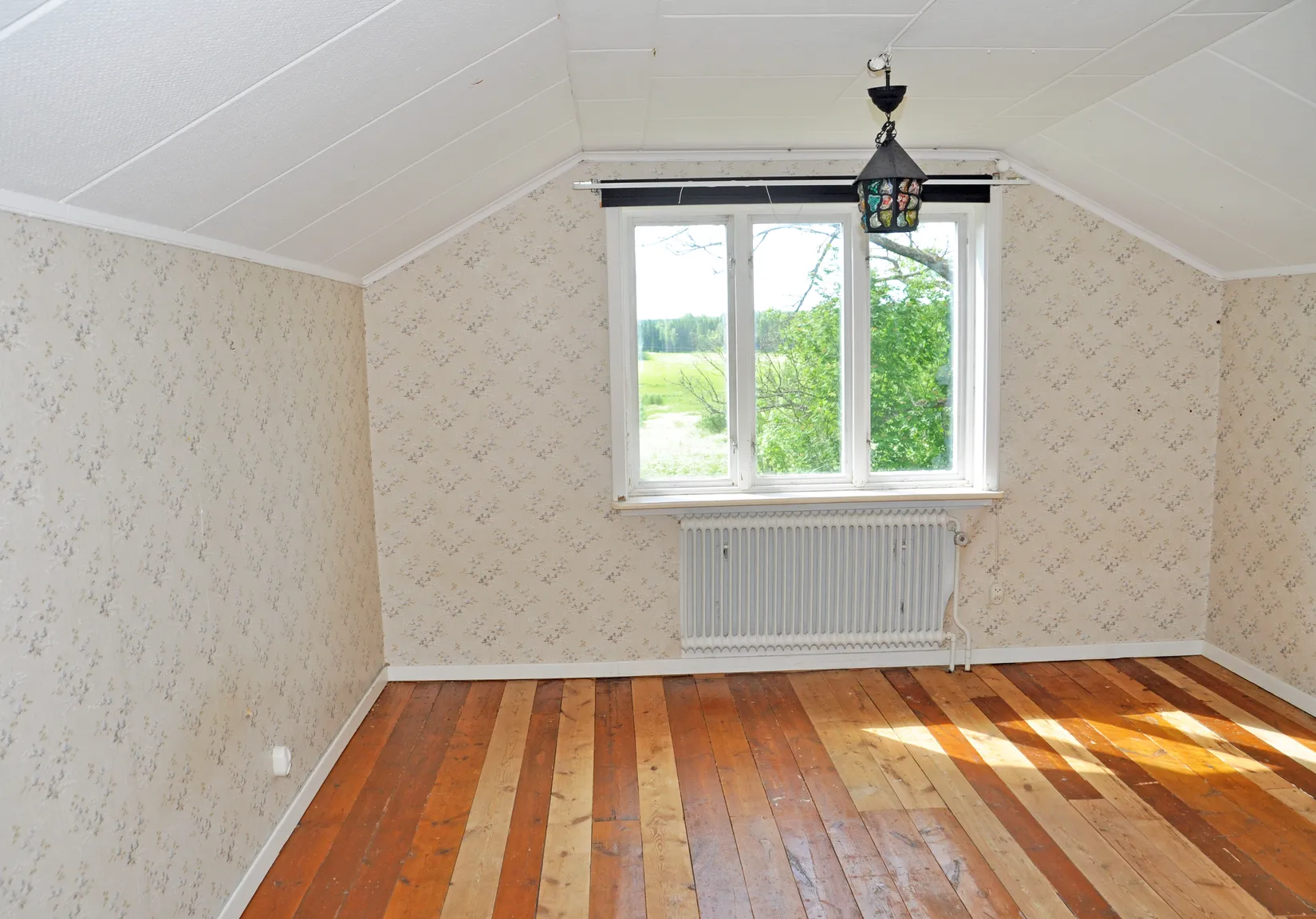 Gård/Skog, Bår 110, Bår, Sala