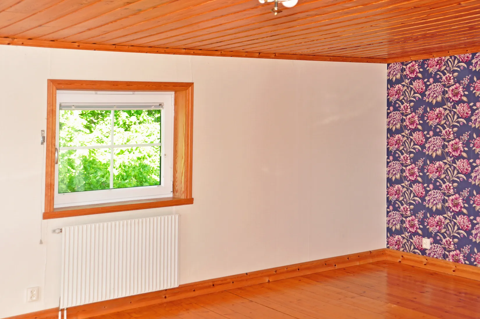 Gård/Skog, Bår 110, Bår, Sala