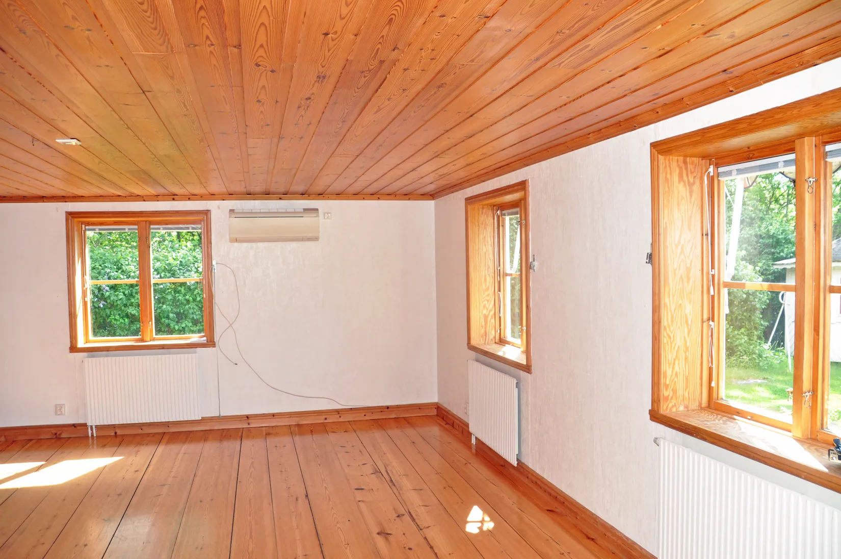 Gård/Skog, Bår 110, Bår, Sala