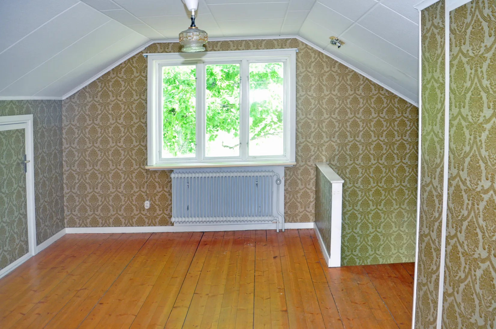Gård/Skog, Bår 110, Bår, Sala