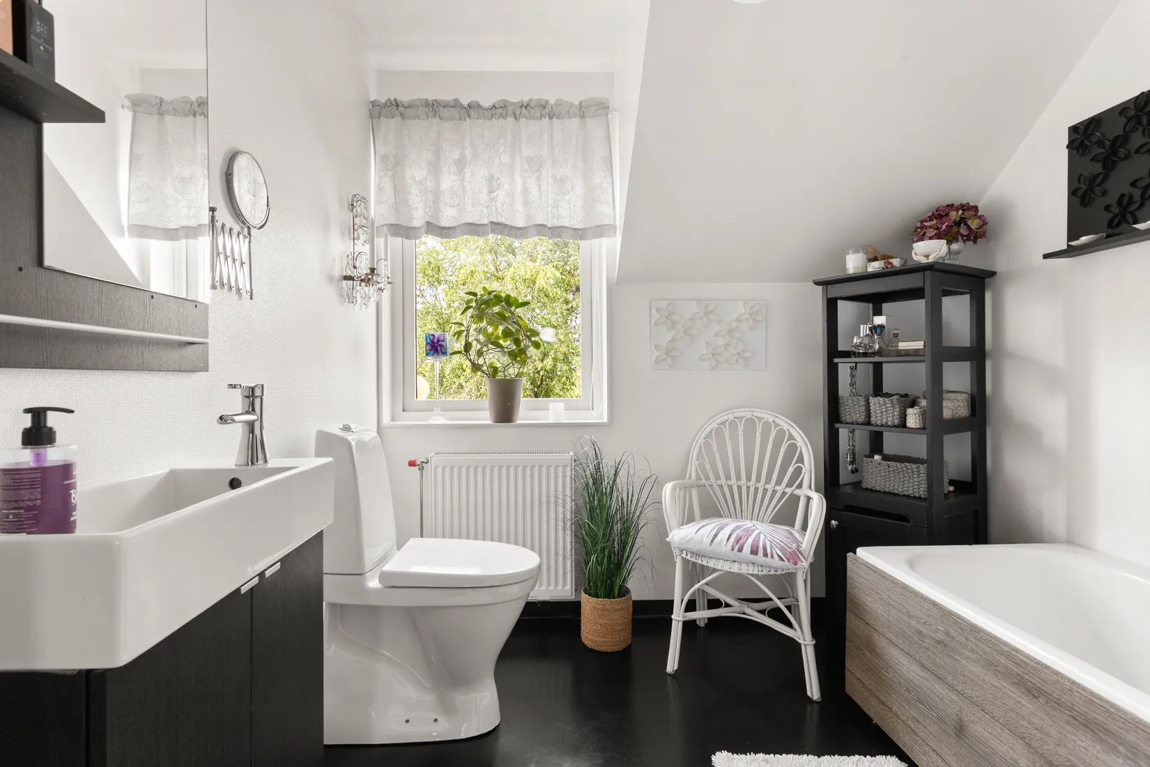 Villa, Hantverksgatan 9F, Tvååker, Varberg