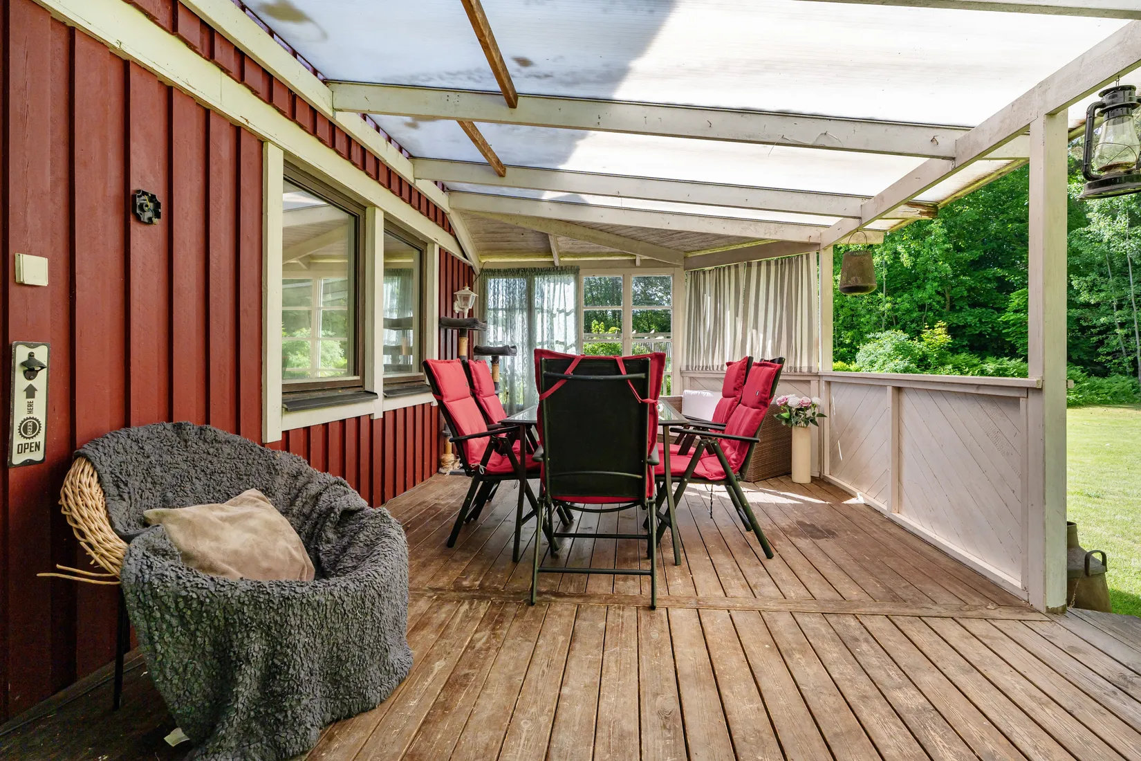Villa, Väster-Ekeby 304, Vendel, Tierp