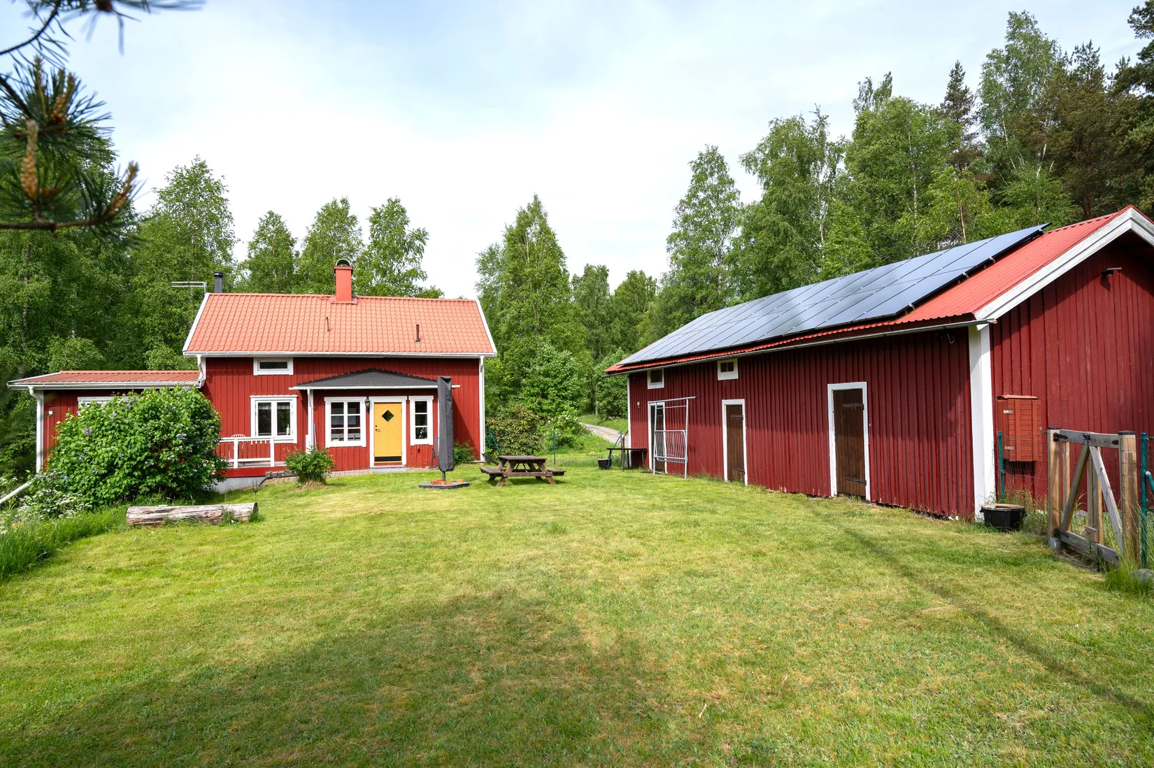 Gård/Skog, Lindesby 560, Järnboås, Nora