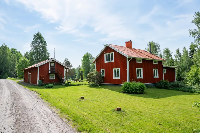 Gård/Skog, Lindesby 560, Järnboås, Nora