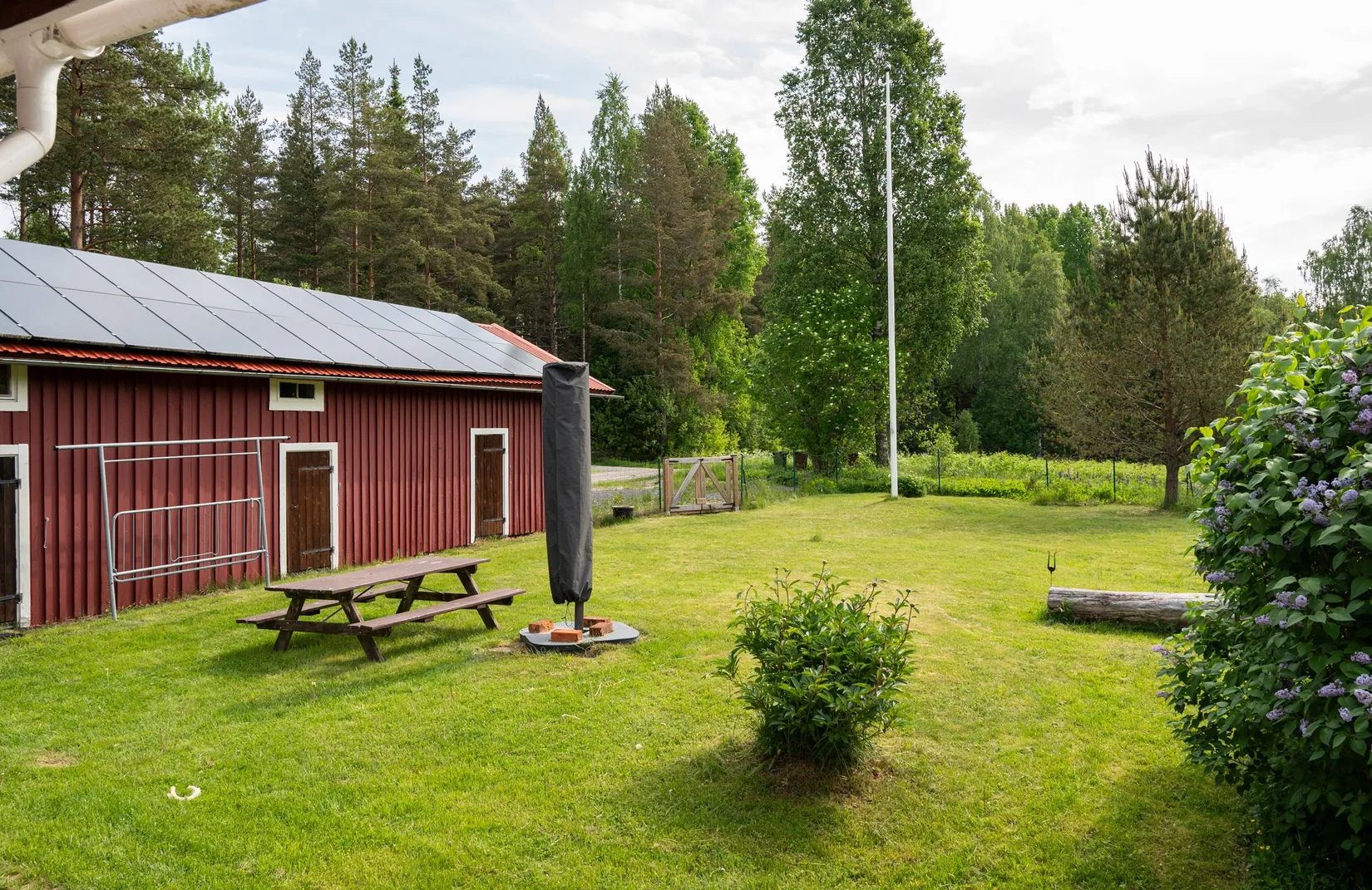 Gård/Skog, Lindesby 560, Järnboås, Nora