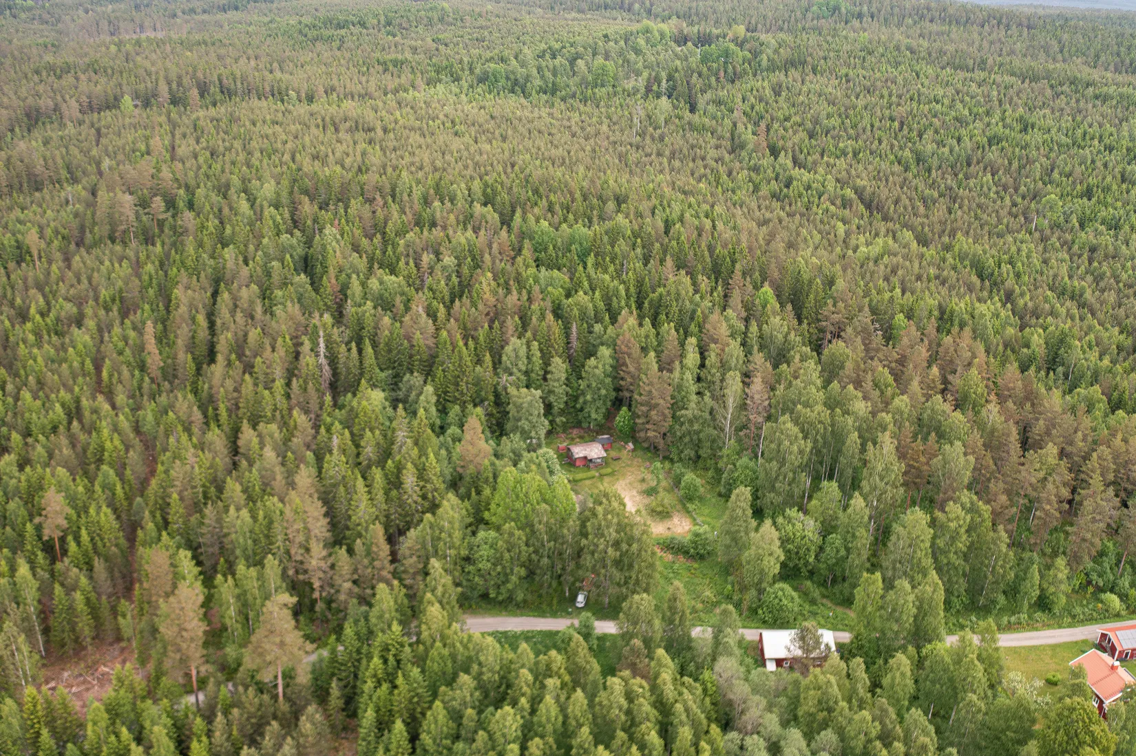 Gård/Skog, Lindesby 560, Järnboås, Nora