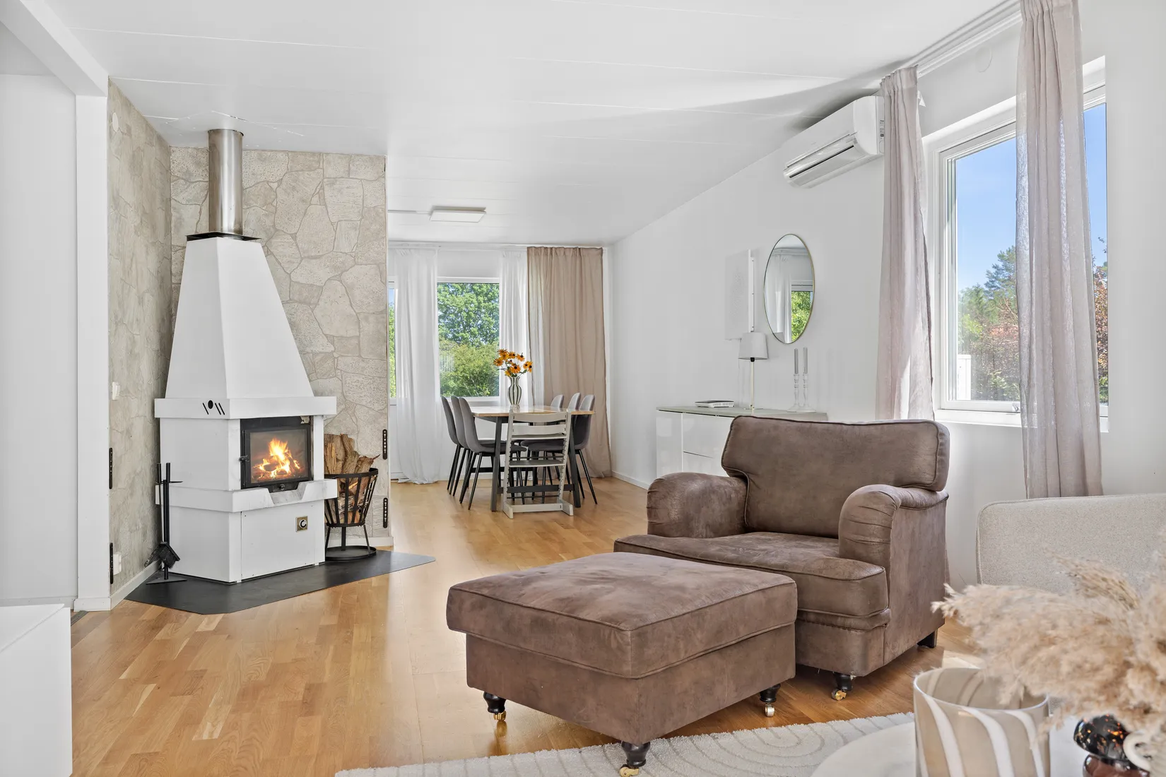 Villa, Dagsverkarens väg 2, Skokloster Slottsskogen, Håbo