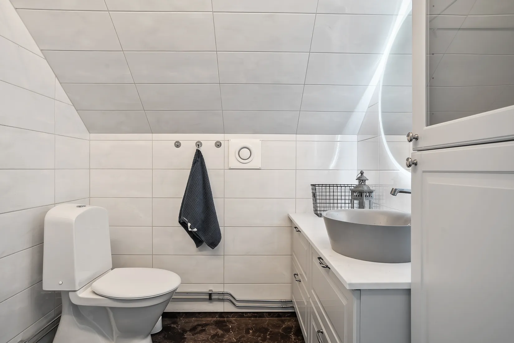 Villa, Ängsgatan 7, Bergeforsen, Timrå