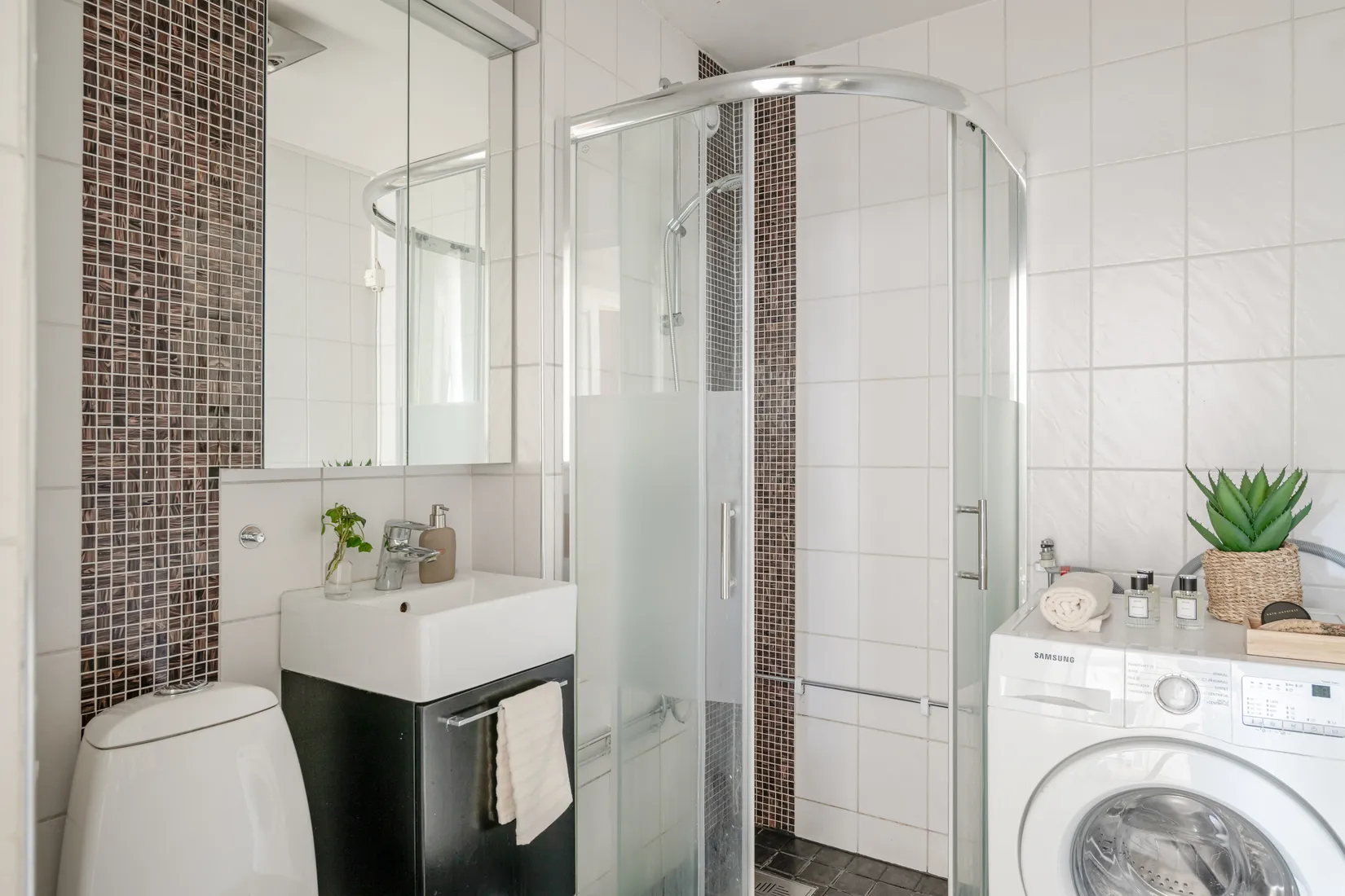 Bostadsrätt, Tallåsvägen 174, Kragstalund, Vallentuna