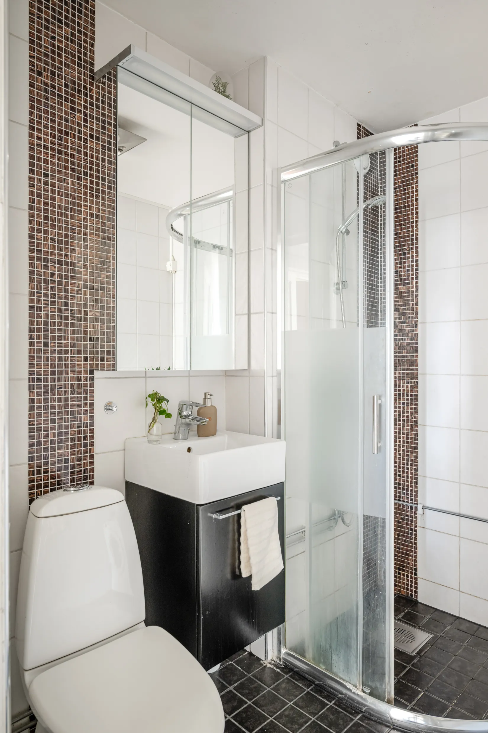 Bostadsrätt, Tallåsvägen 174, Kragstalund, Vallentuna