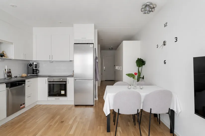 Bostadsrätt, Radiusbacken 49, Midsommarkransen, Stockholm