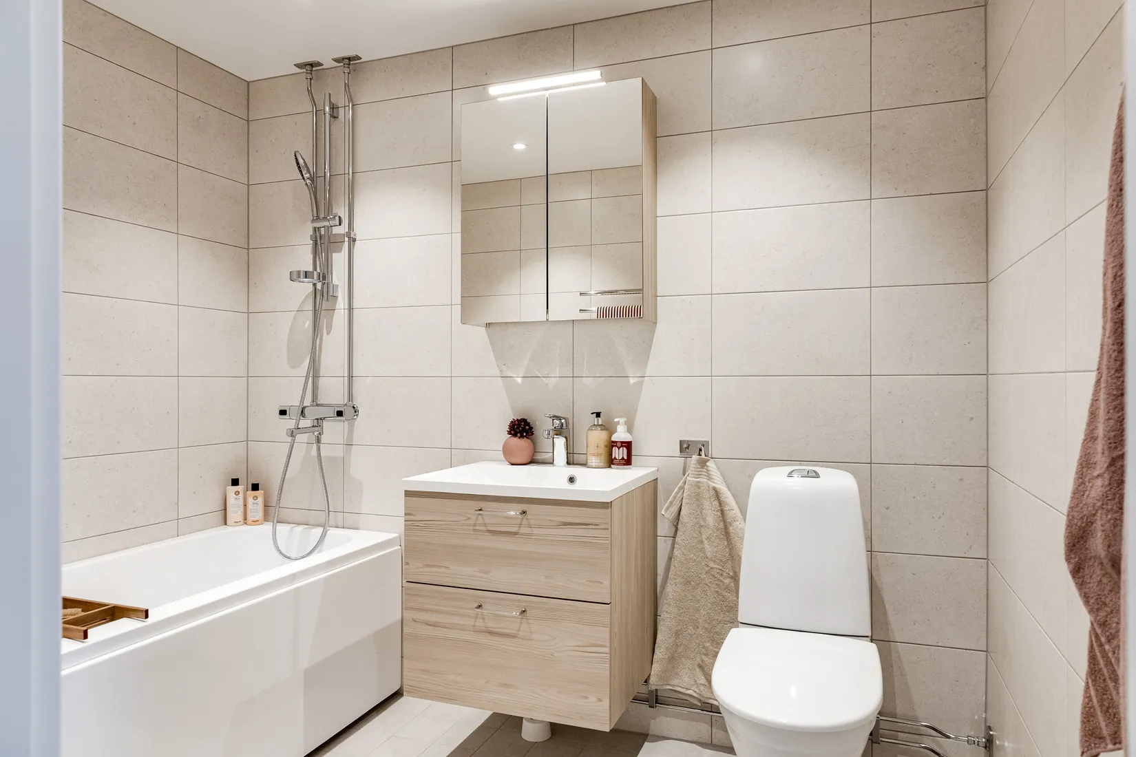 Bostadsrätt, Radhus, Majsfältsgatan 9, Limhamn, Malmö