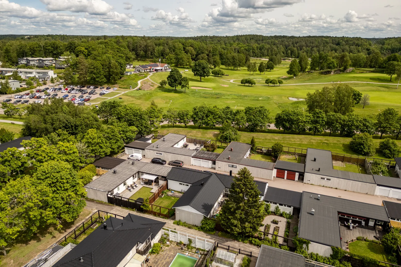 Villa, Radhus, Brygghusgatan 24, Norra Vallby, Västerås